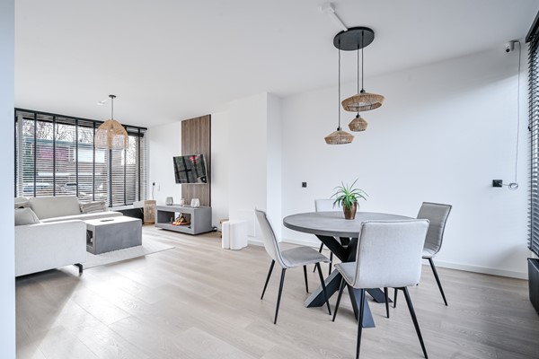 Medium property photo - Rembrandtstraat 97, 3202 EM Spijkenisse